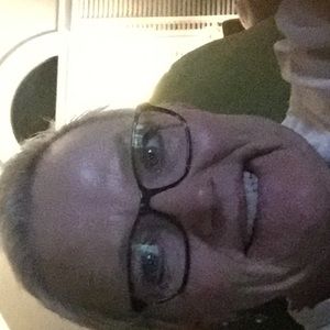 Meet your Posher, Anne